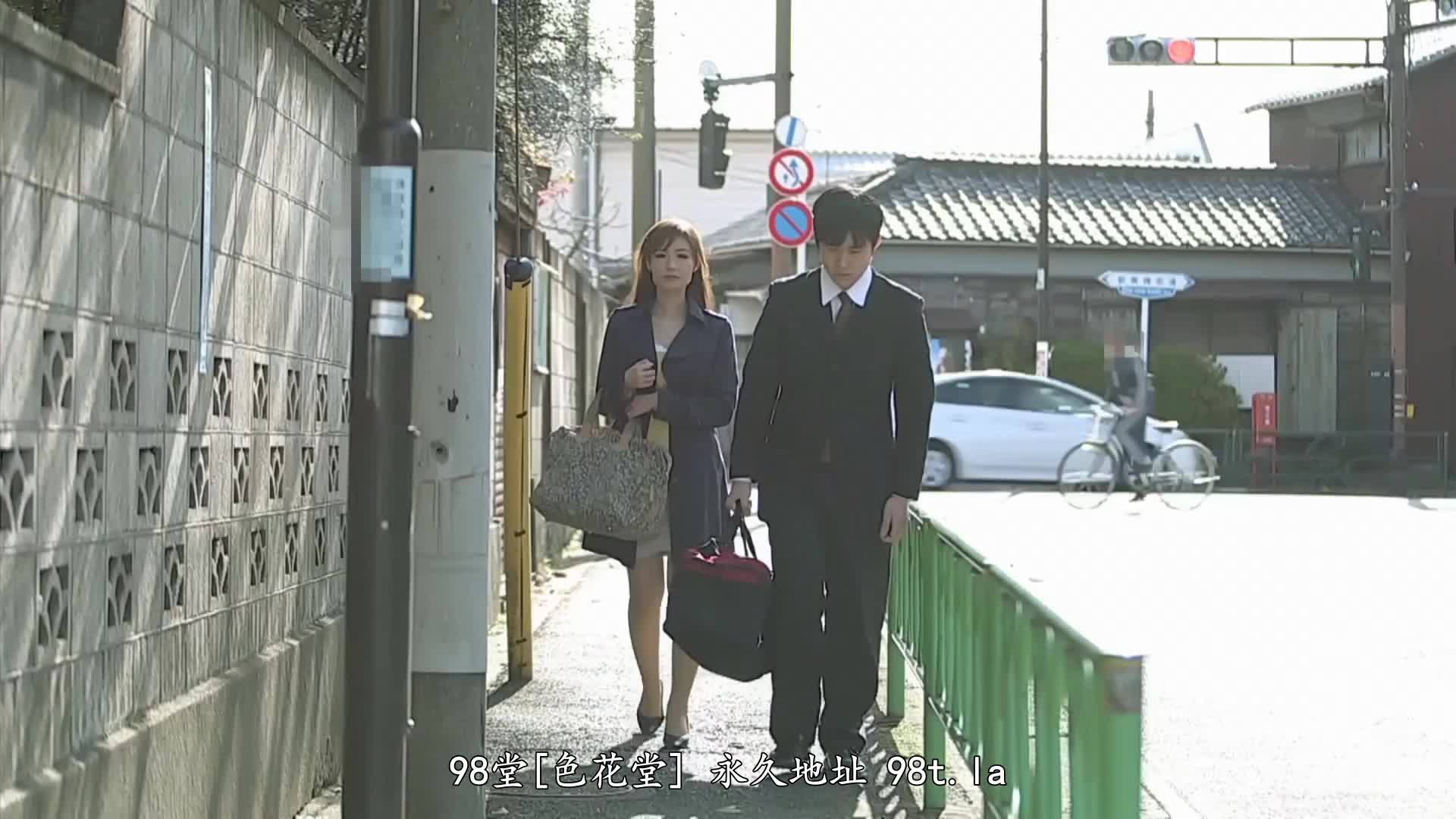 JUX-580 [无码破解]被巨根一族轮奸的人妻 林由奈