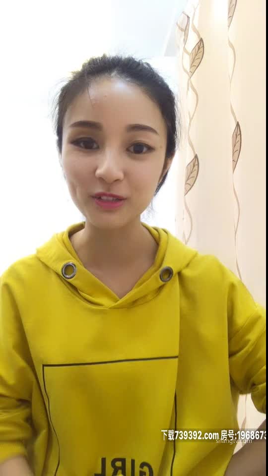 #主播 #桑桑 合集1
大三学生，带着跳蛋给人主持婚礼当司仪，牛逼