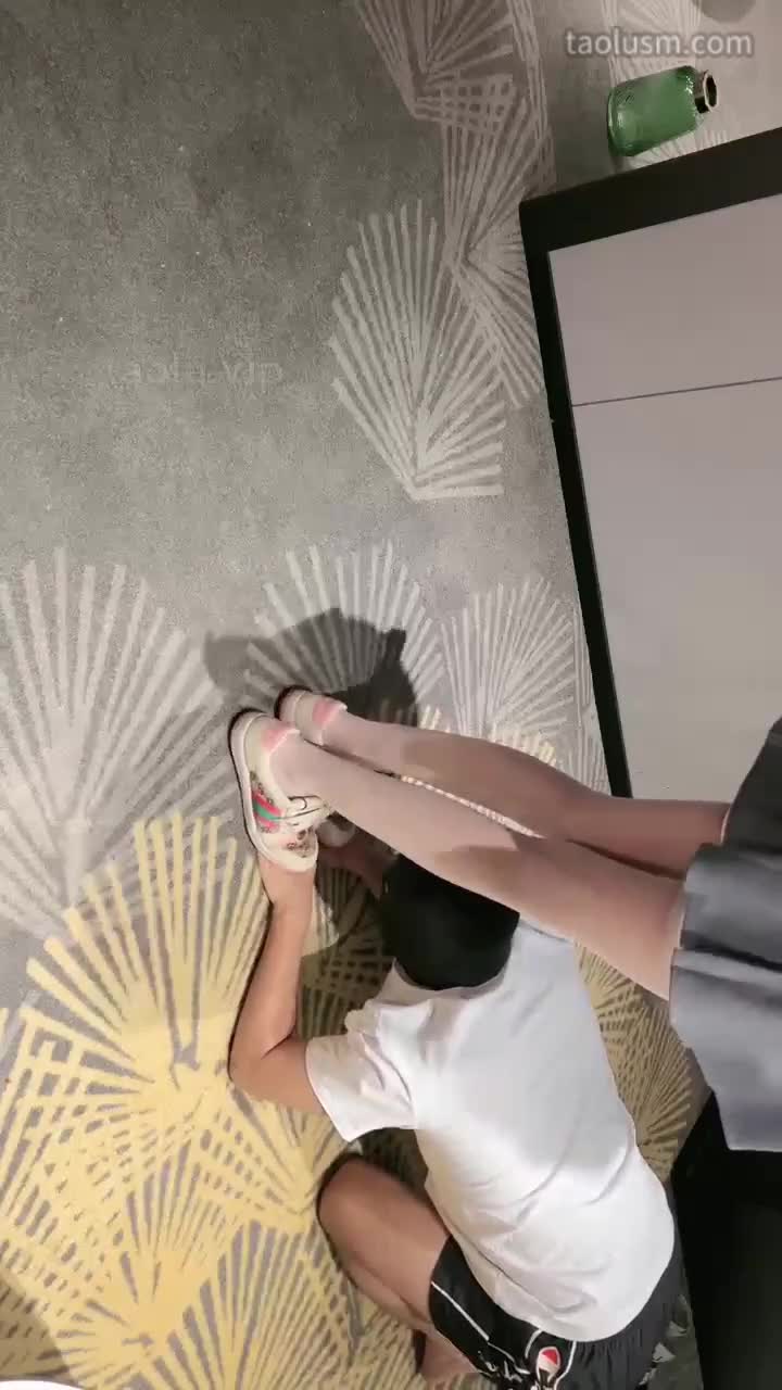 #沅芷 #女主天地 #直播回放运动鞋 白袜跺踩家奴