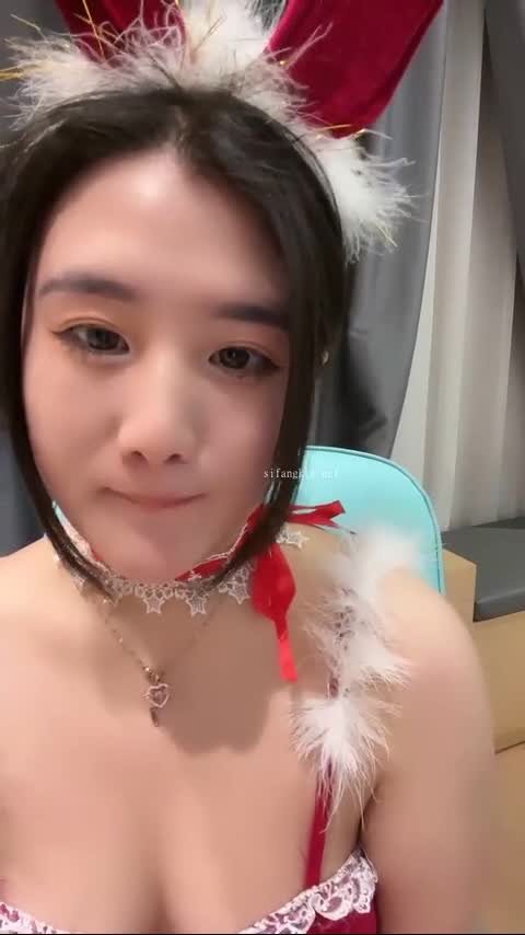 嘴很甜的御姐反差大奶坦克：肉肉兔#国产bbw #肥臀坦克