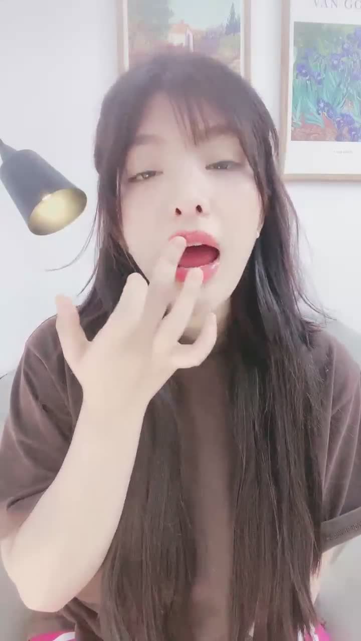 #大啵啵 #直播巨乳肥臀老牌微坦主播