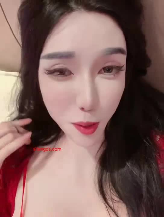 #抖音 #顾灵曦 付费定制 车里吃鸡后入舔脚露脸道具自慰