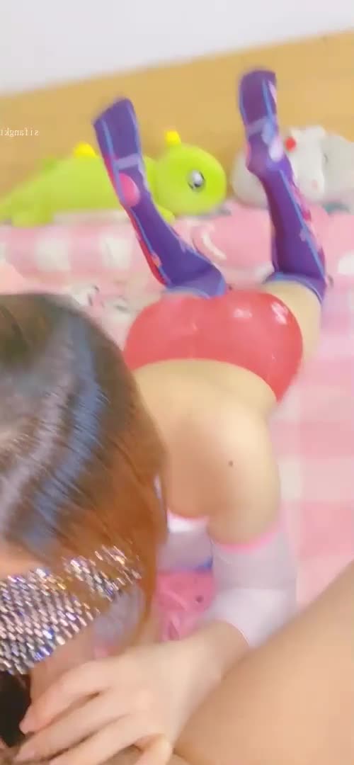 #一只小嘤嘤 大奶嫩妹极品身材嫩妹女友 (15)