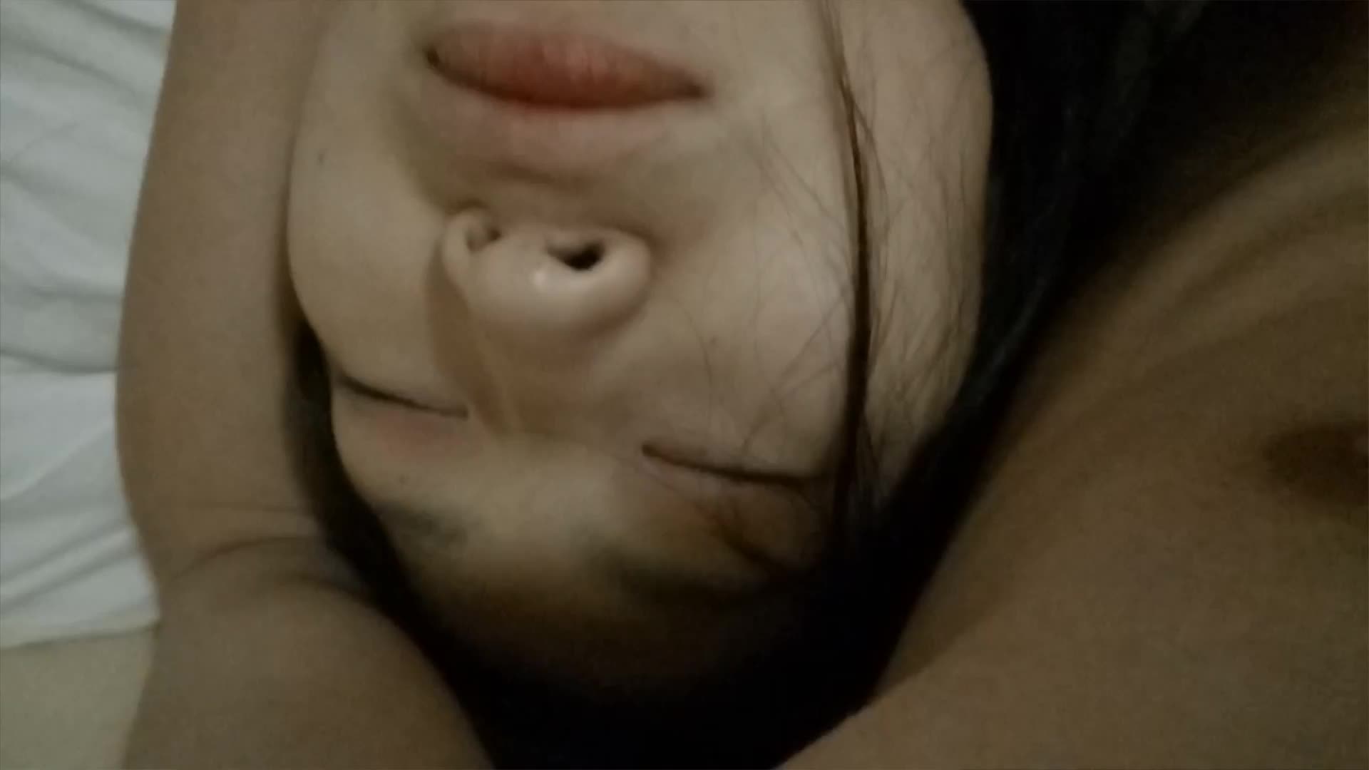 把高中小嫩妹搞晕
