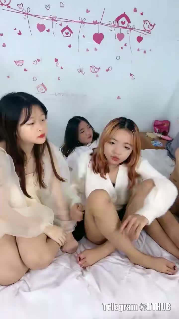 00后嫩妹淫乱 #群P速游VPN跑满千兆只做最快