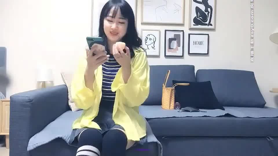 太子探花极品第二场约了个甜美性感妹子，穿上黑丝翘屁股掰穴站立后入勐操