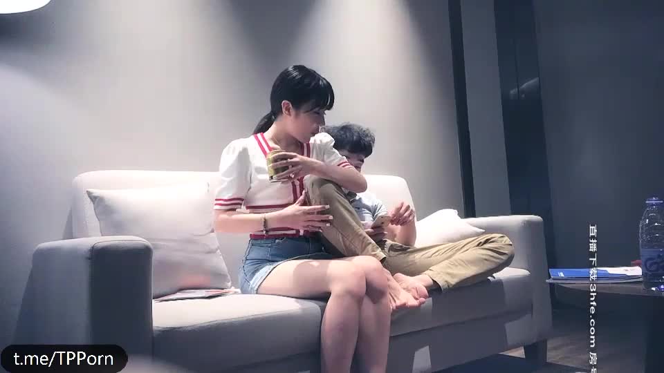 探花精选约炮性感美女实拍 (35)标签： #约炮 #探花 #性感