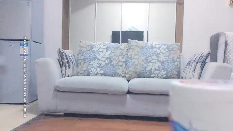 太子探花极品2020-10-03标签： #极品 #探花