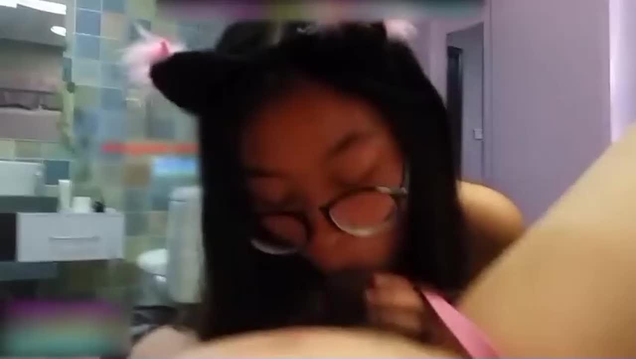 对白淫荡精彩 角色扮演灰丝美女被搞的嗷嗷大叫