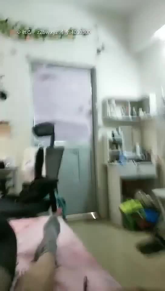 周不易 啪啪 20201221