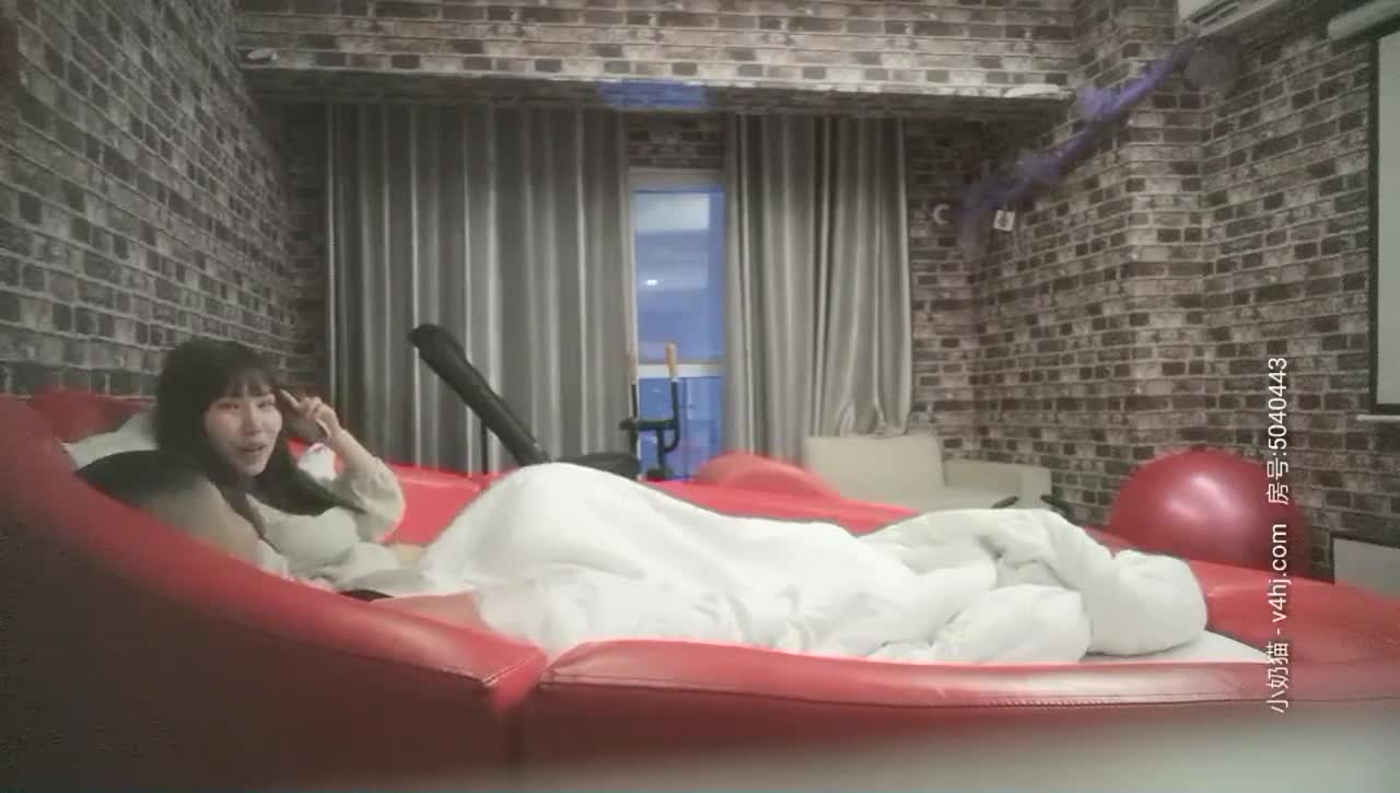 完美身材自慰粉穴标签： #自慰